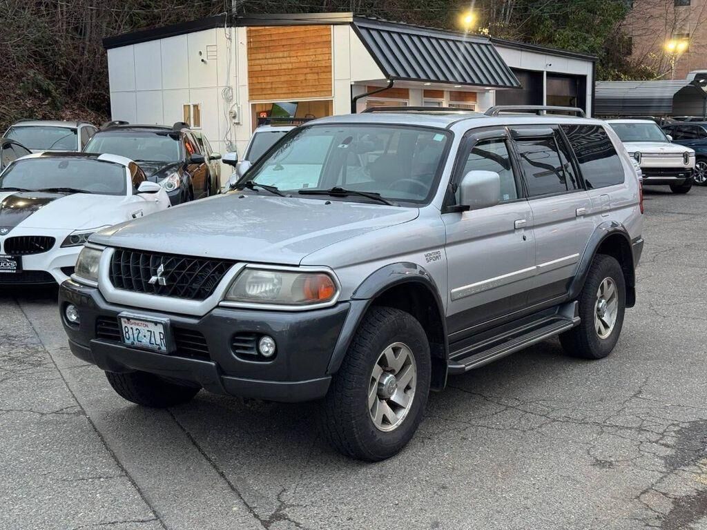 2002 MITSUBISHI Montero Sport