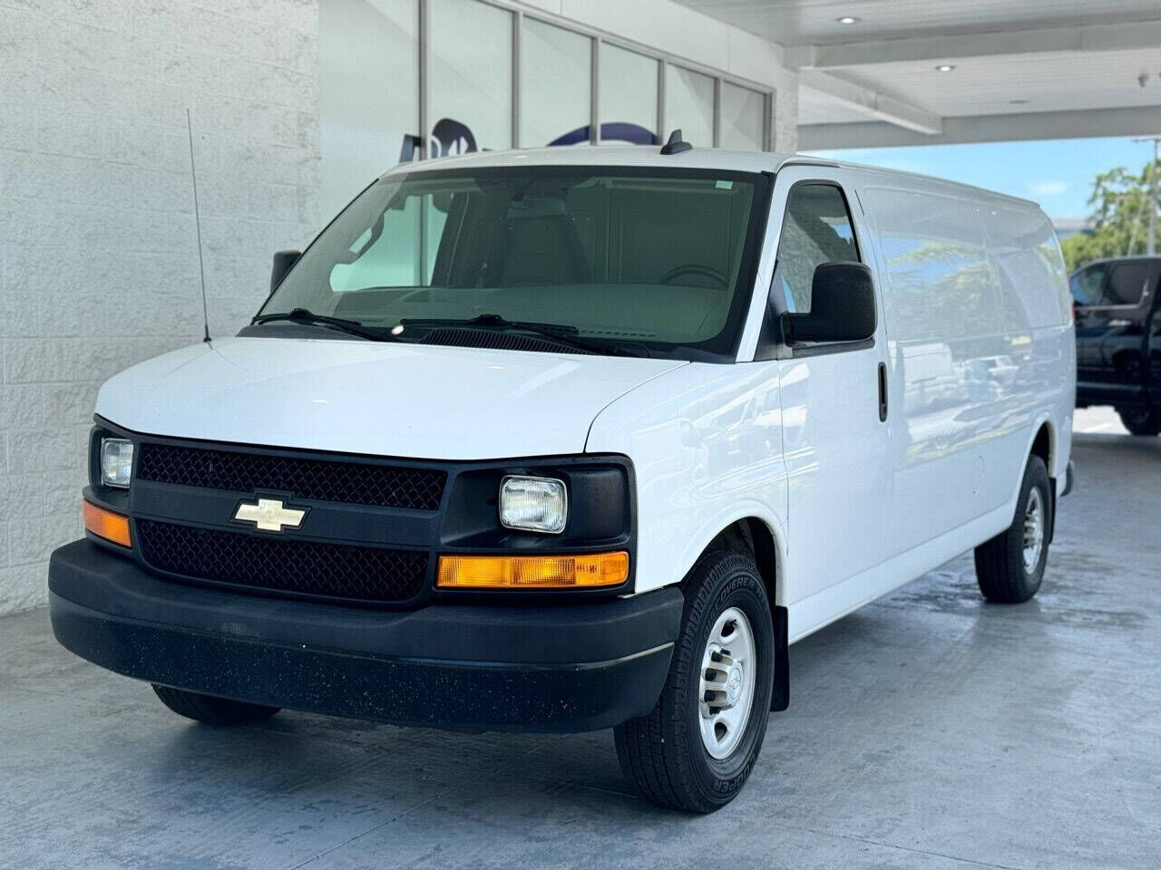 2017 CHEVROLET Express