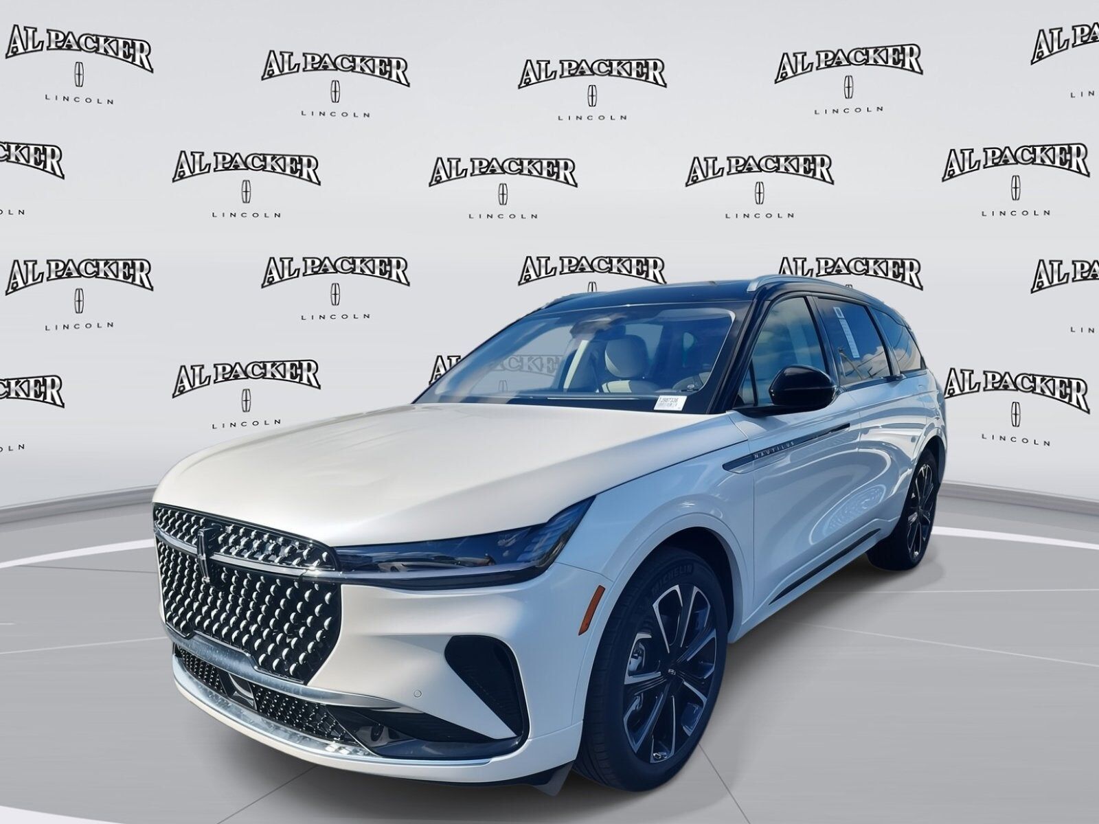 2026 LINCOLN Nautilus