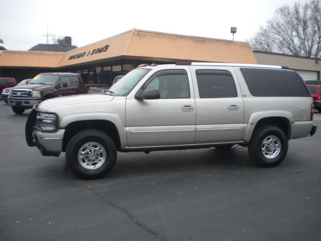 2004 CHEVROLET Suburban
