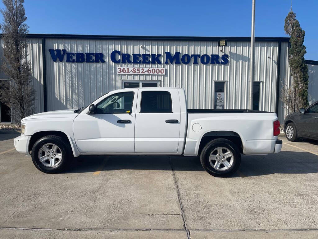 2011 DODGE Dakota
