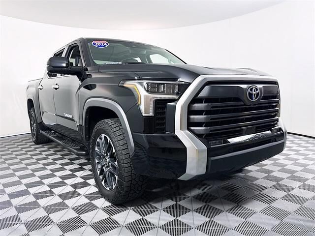 2024 TOYOTA Tundra