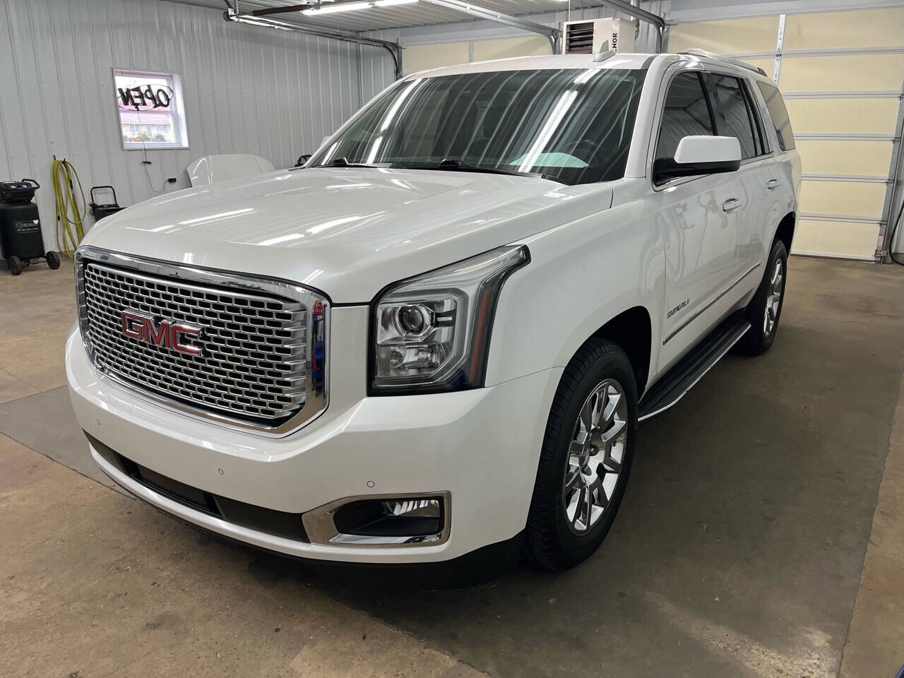 2016 GMC Yukon