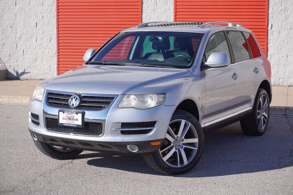 2009 VOLKSWAGEN Touareg