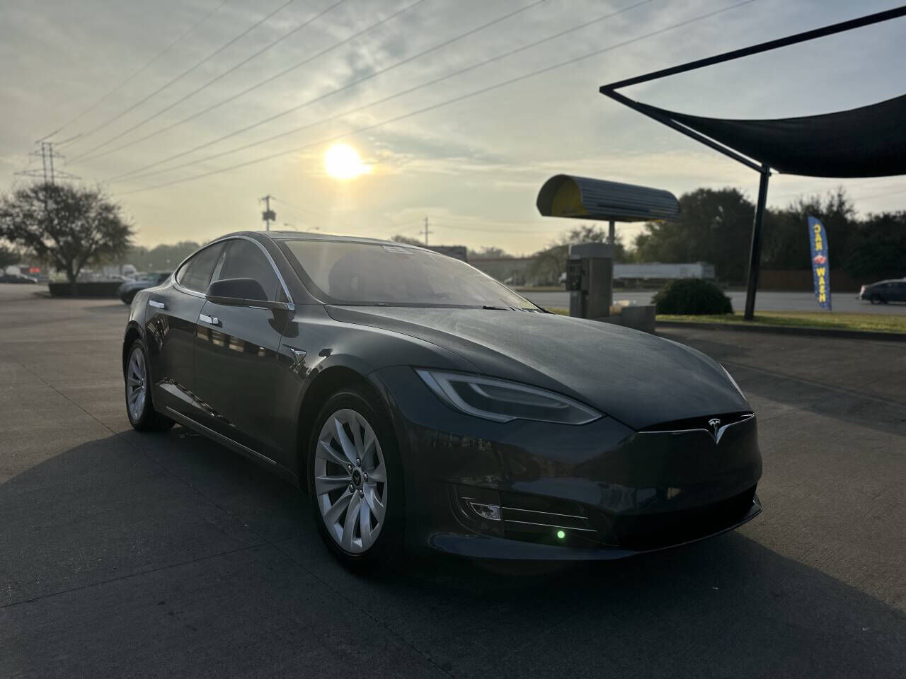 2017 TESLA Model S
