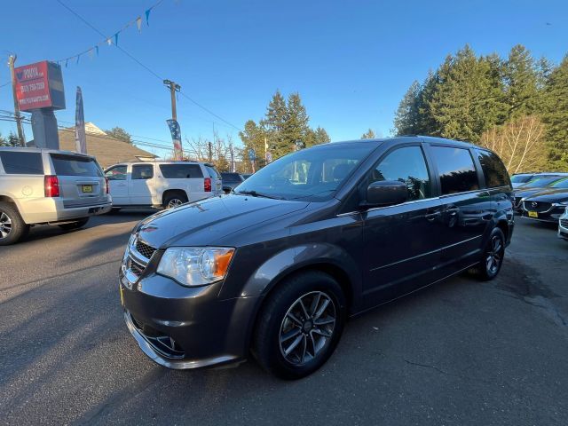 2017 DODGE Grand Caravan