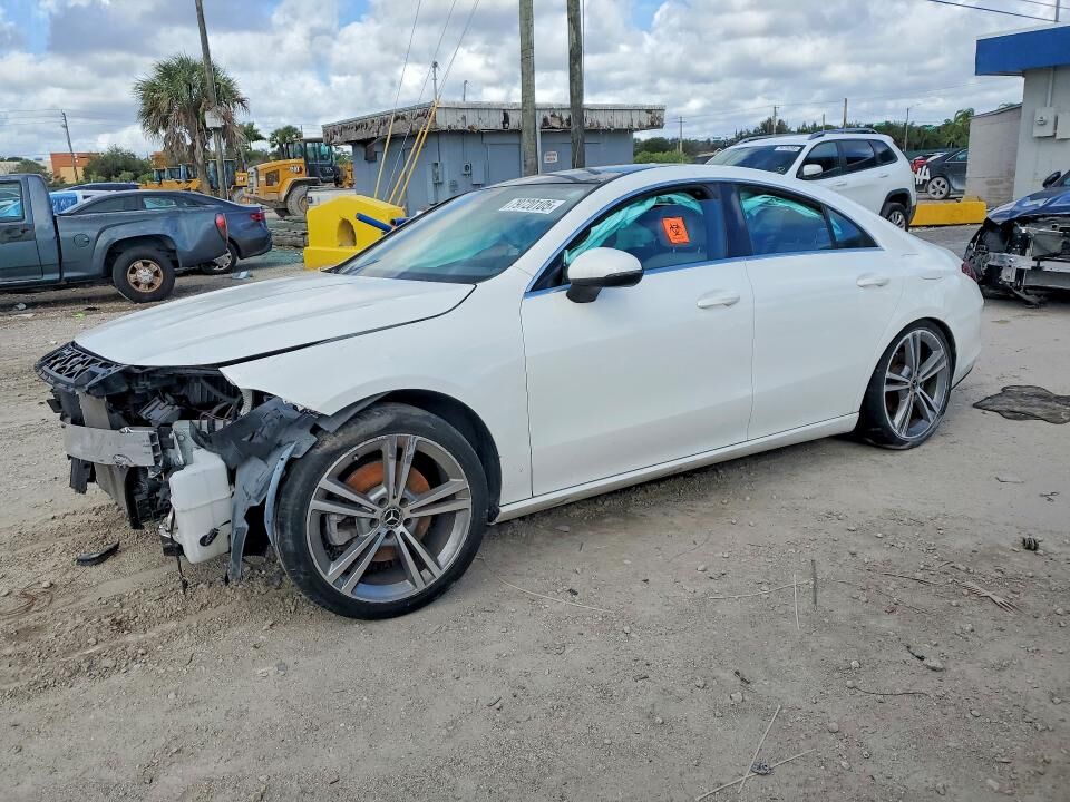 2021 MERCEDES-BENZ CLA-Class