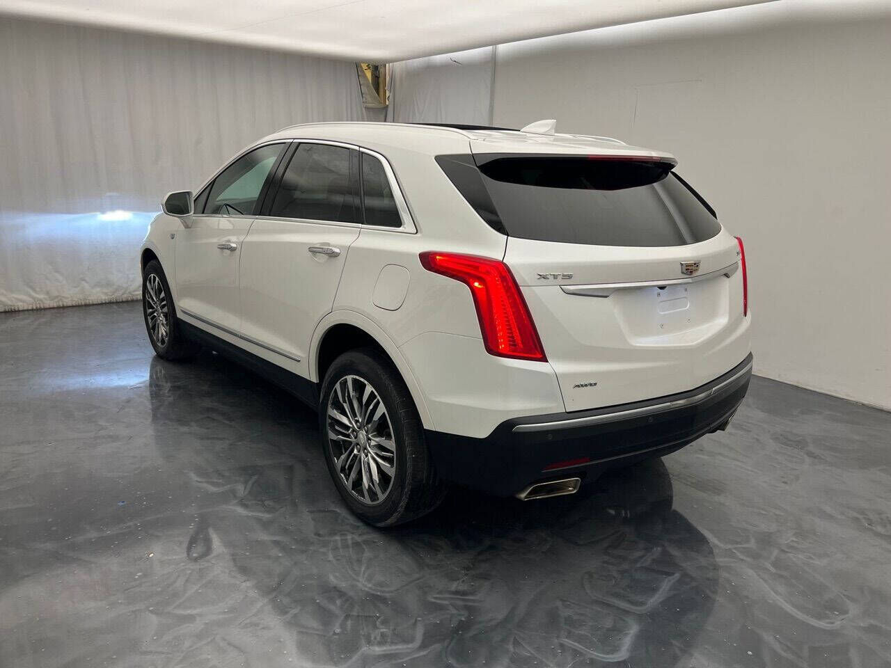 2017 CADILLAC XT5