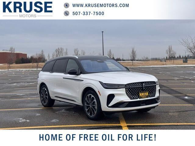 2026 LINCOLN Nautilus