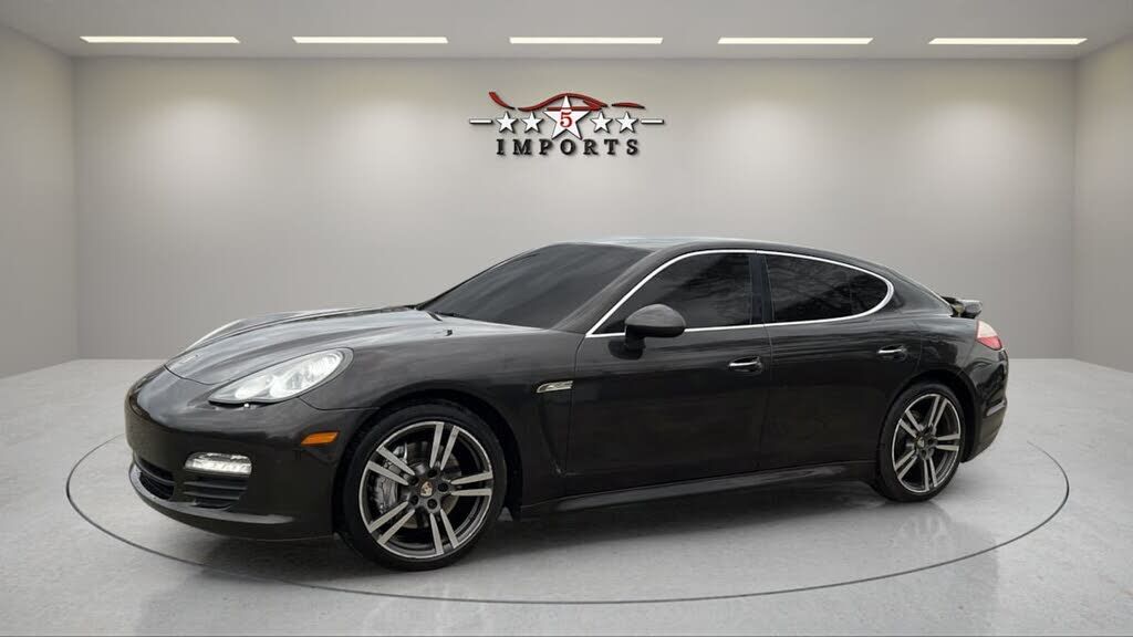 2012 PORSCHE Panamera