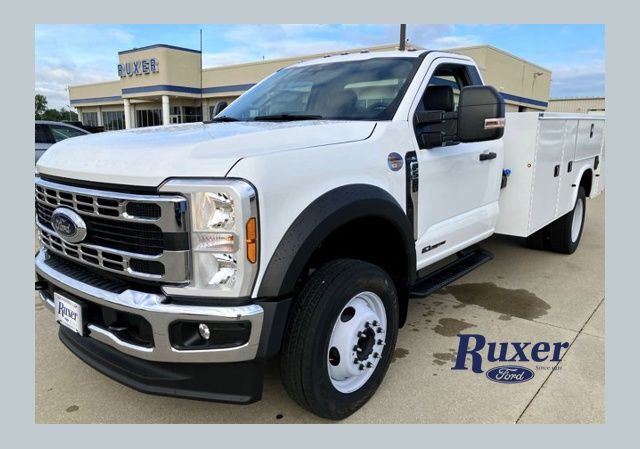 2024 FORD F-550