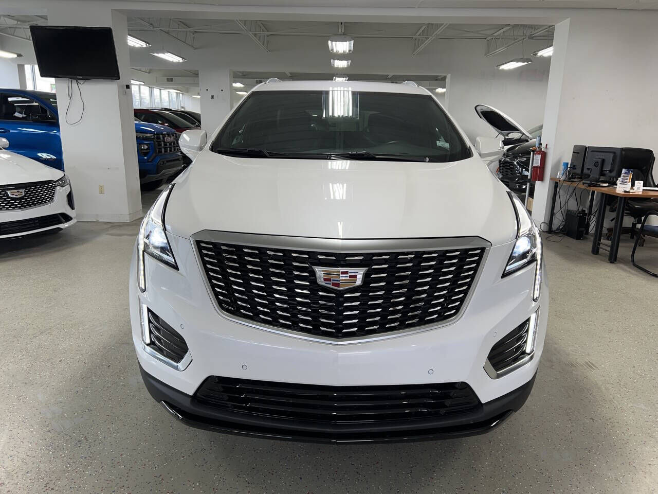 2023 CADILLAC XT5