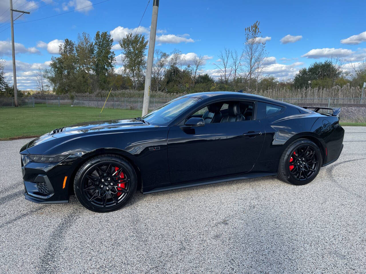 2024 FORD Mustang