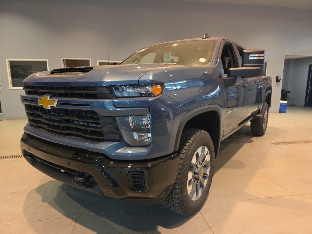 2026 CHEVROLET Silverado HD