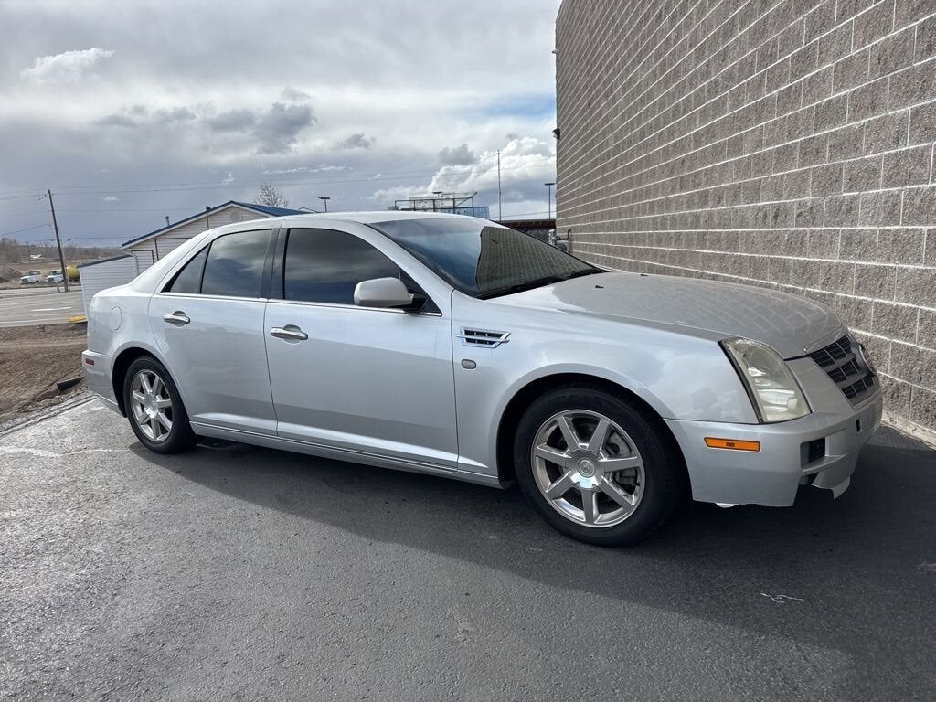 2010 CADILLAC STS