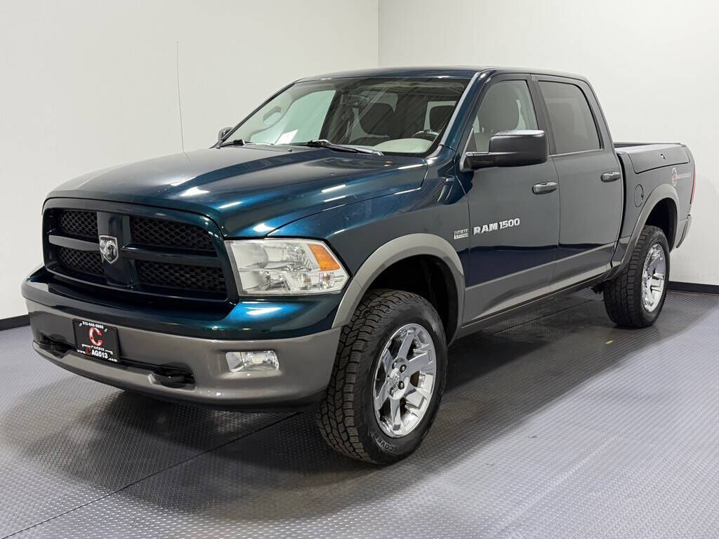 2011 DODGE Ram
