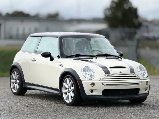 2004 MINI Cooper