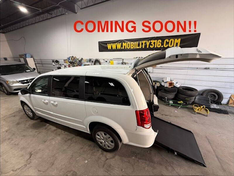 2017 DODGE Grand Caravan