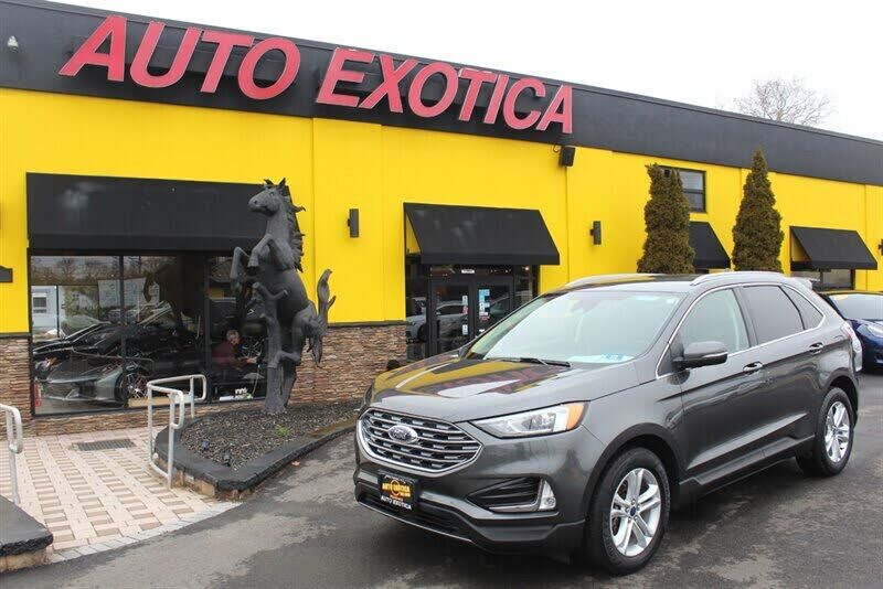 2020 FORD Edge