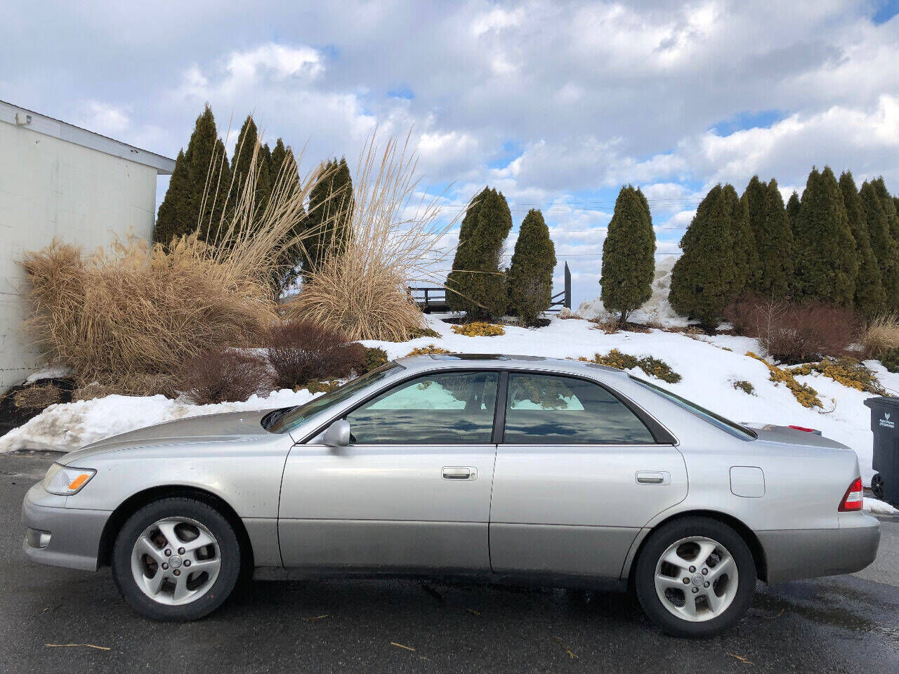 2001 LEXUS ES