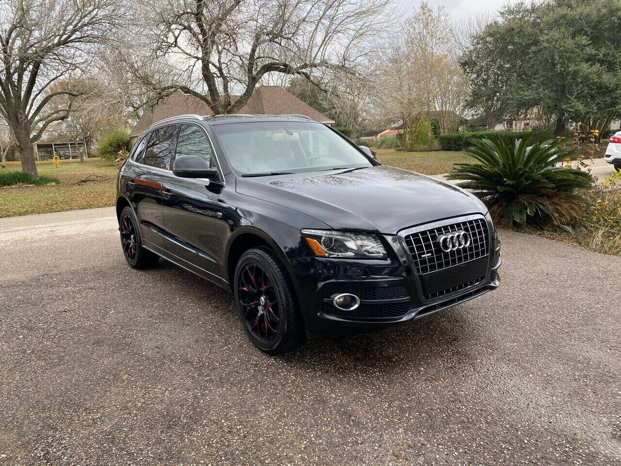 2011 AUDI Q5