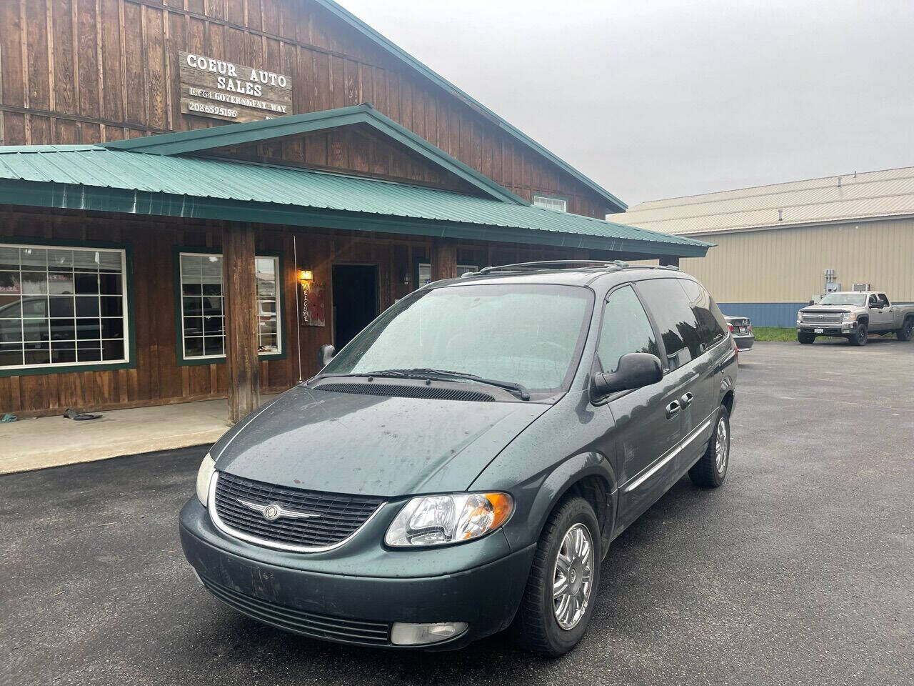 2004 CHRYSLER Town and Country