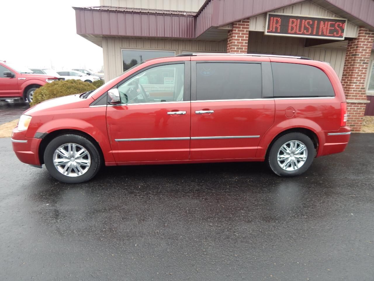 2008 CHRYSLER Town and Country