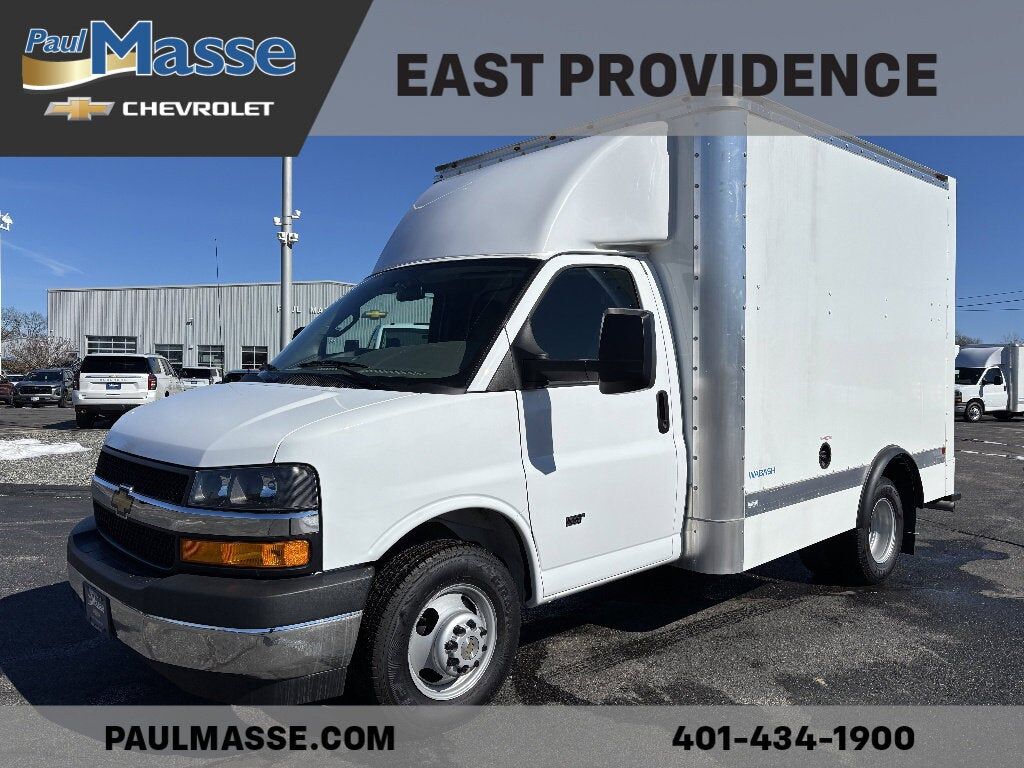 2024 CHEVROLET Express