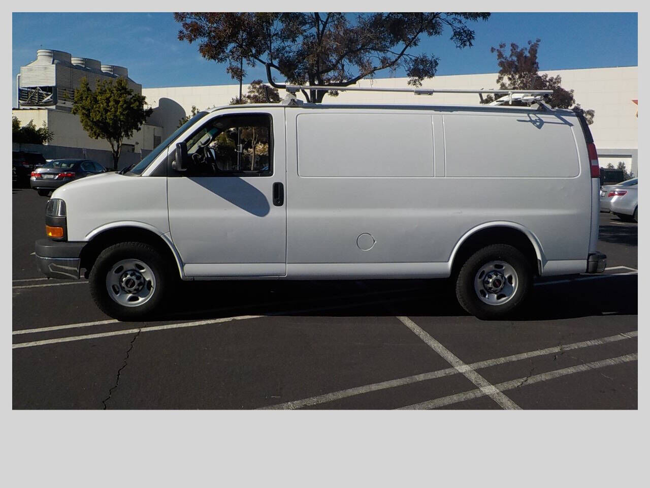 2015 GMC Savana