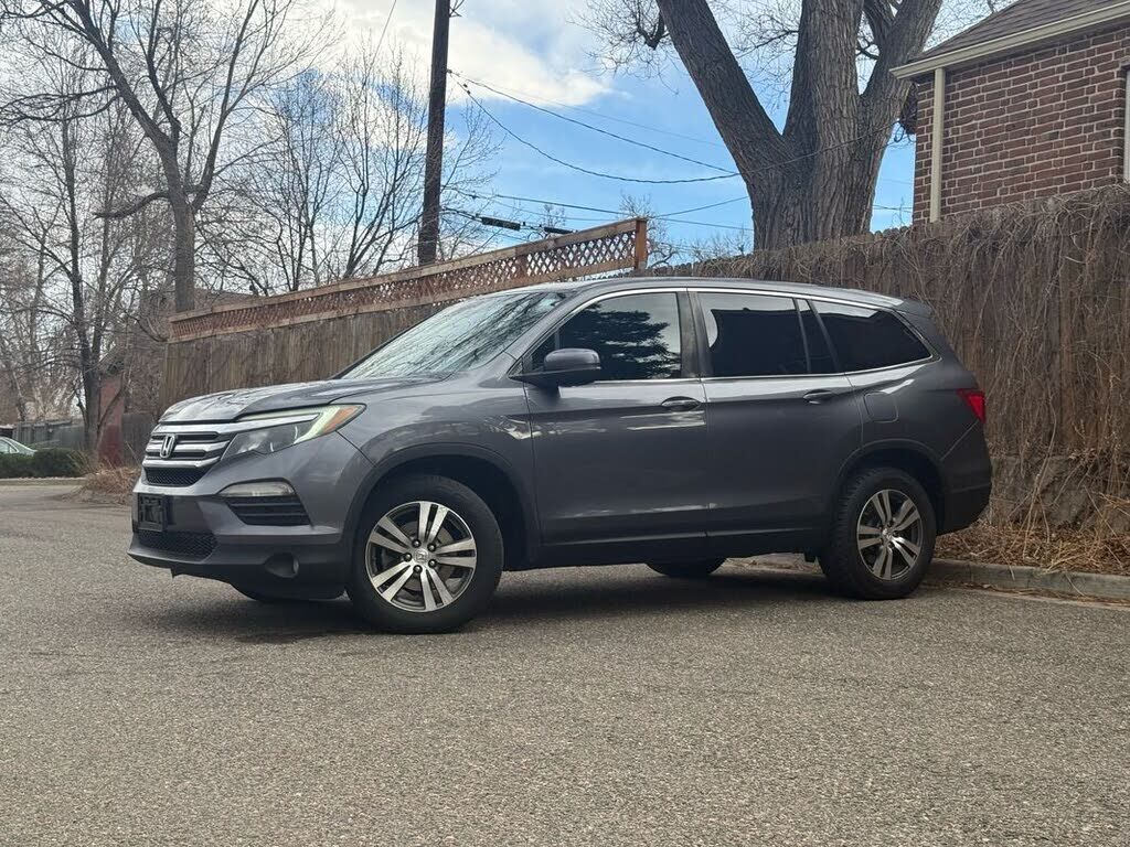 2016 HONDA Pilot