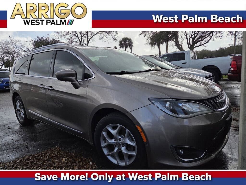 2018 CHRYSLER Pacifica