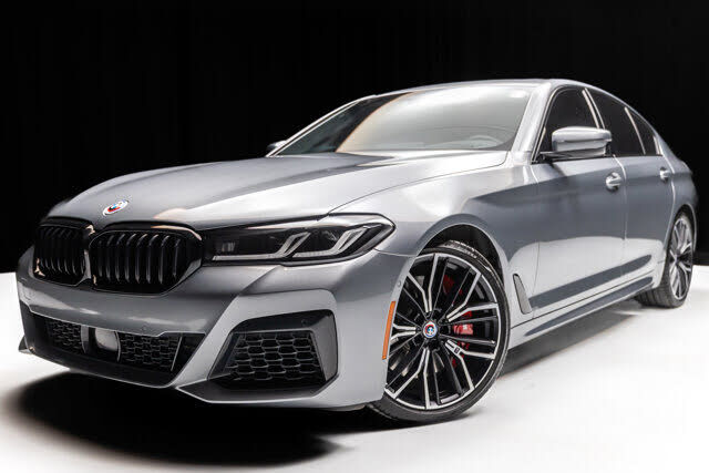 2023 BMW M5