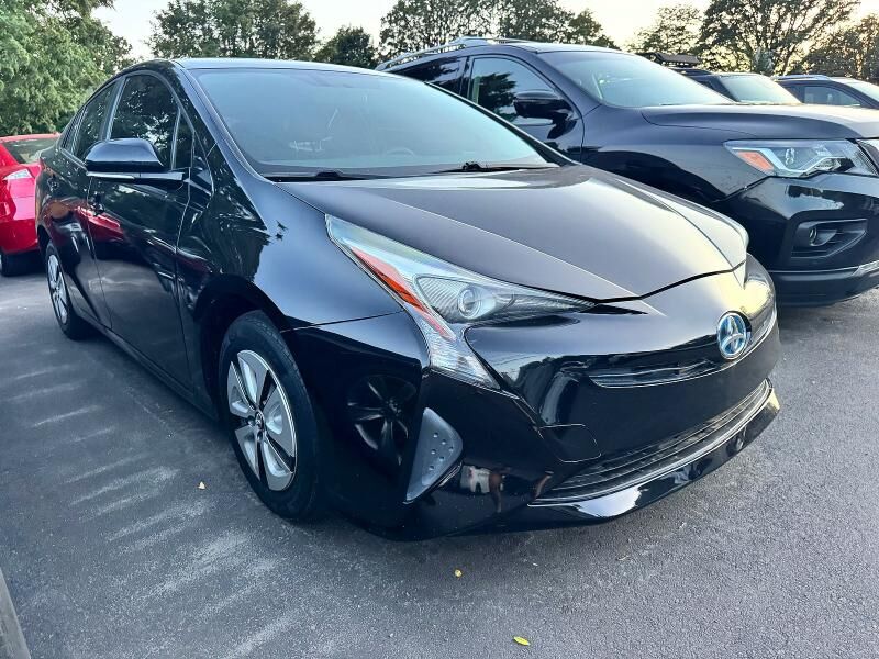 2016 TOYOTA PRIUS