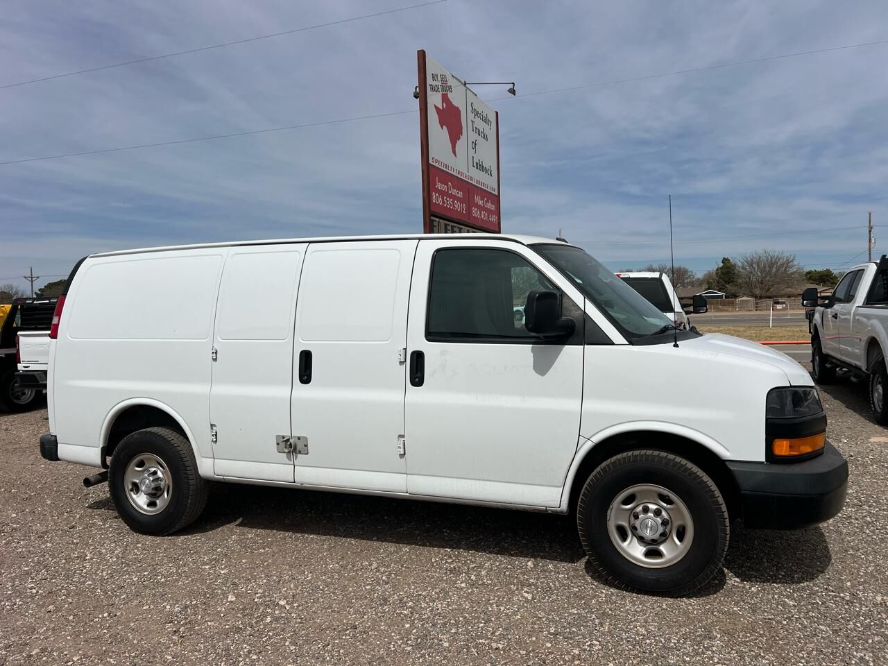 2019 CHEVROLET Express