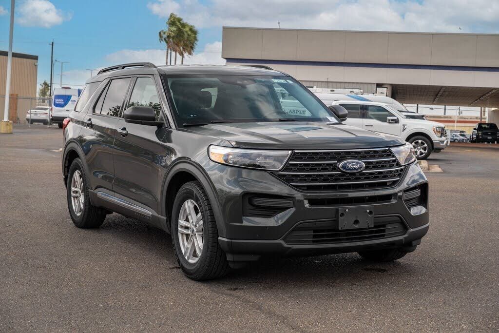 2022 FORD Explorer