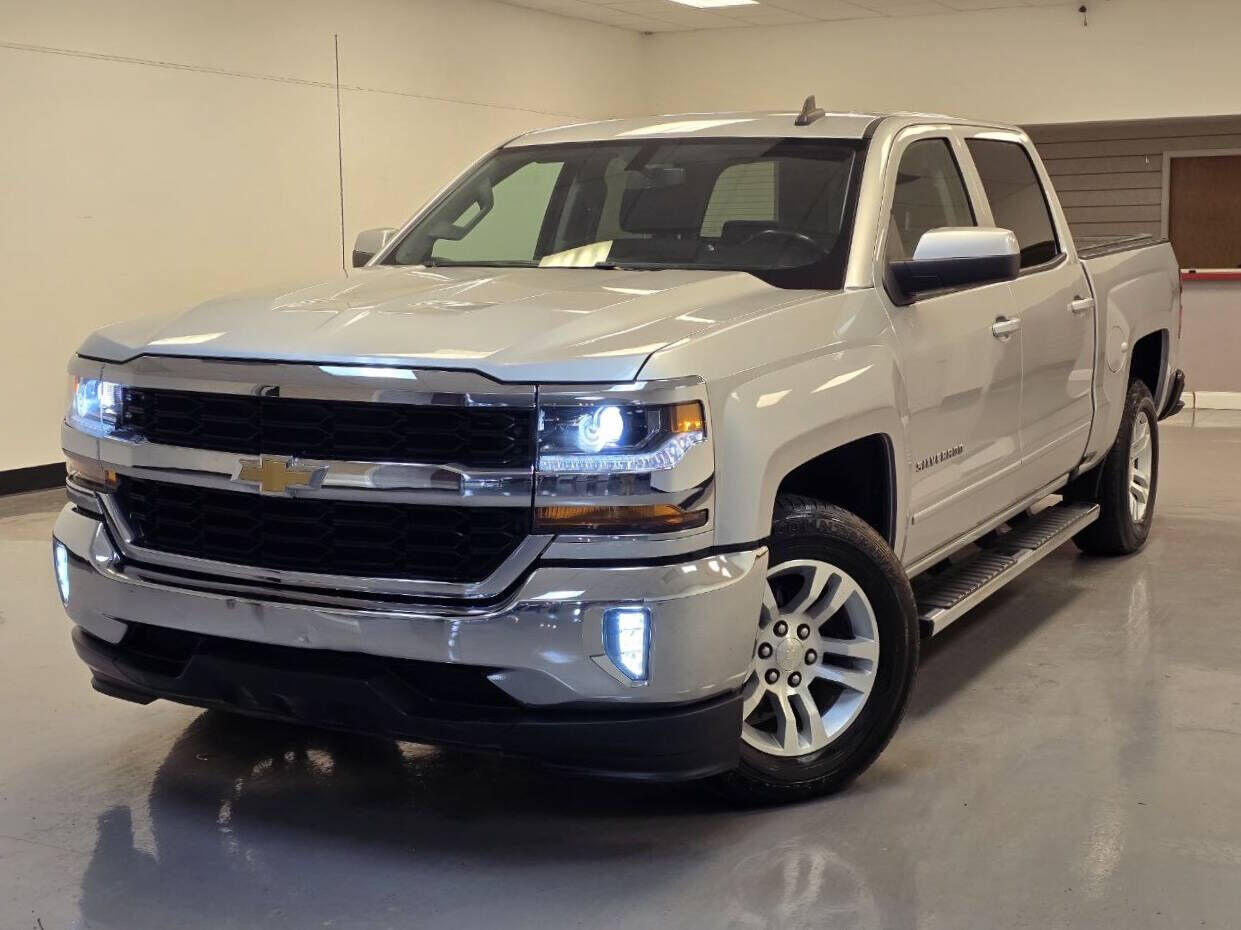 2018 CHEVROLET Silverado