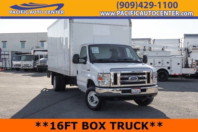 2017 FORD E-450