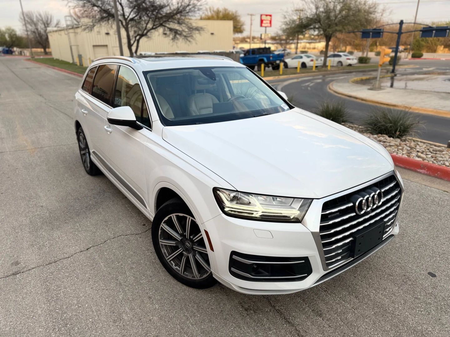 2017 AUDI Q7