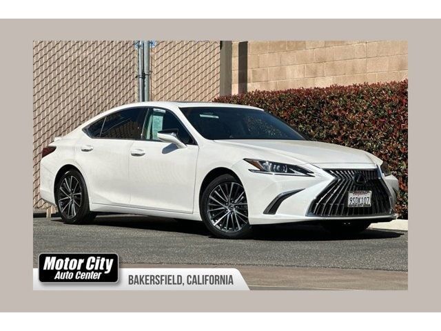 2025 LEXUS ES