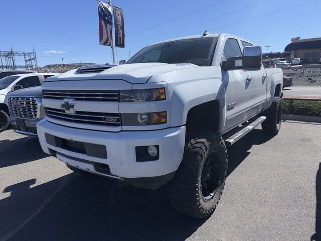 2017 CHEVROLET Silverado