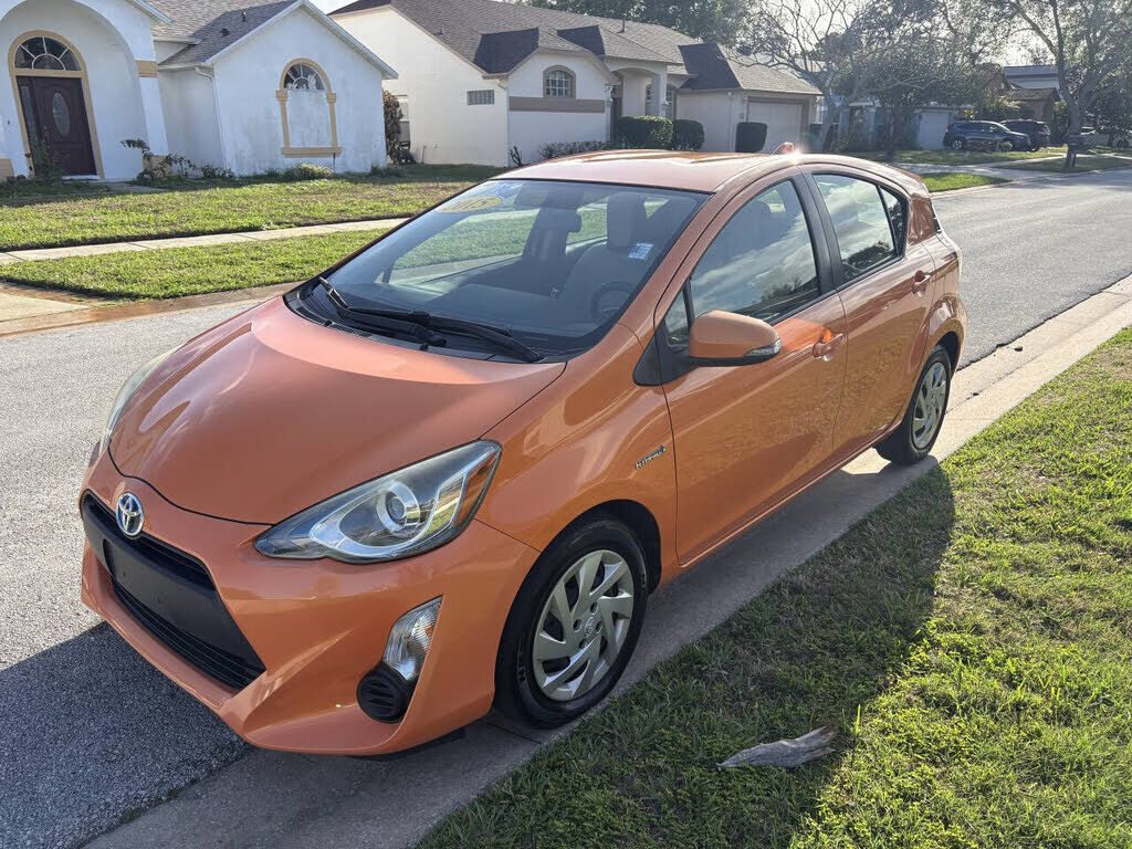 2015 TOYOTA Prius
