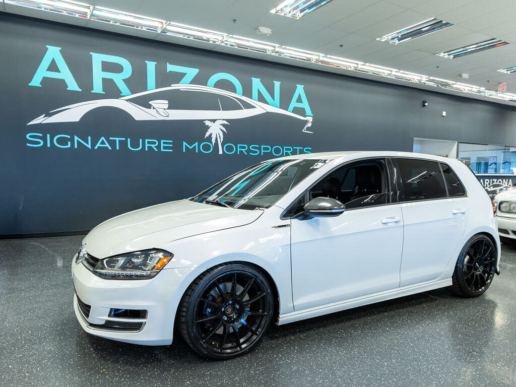 2017 VOLKSWAGEN Golf R