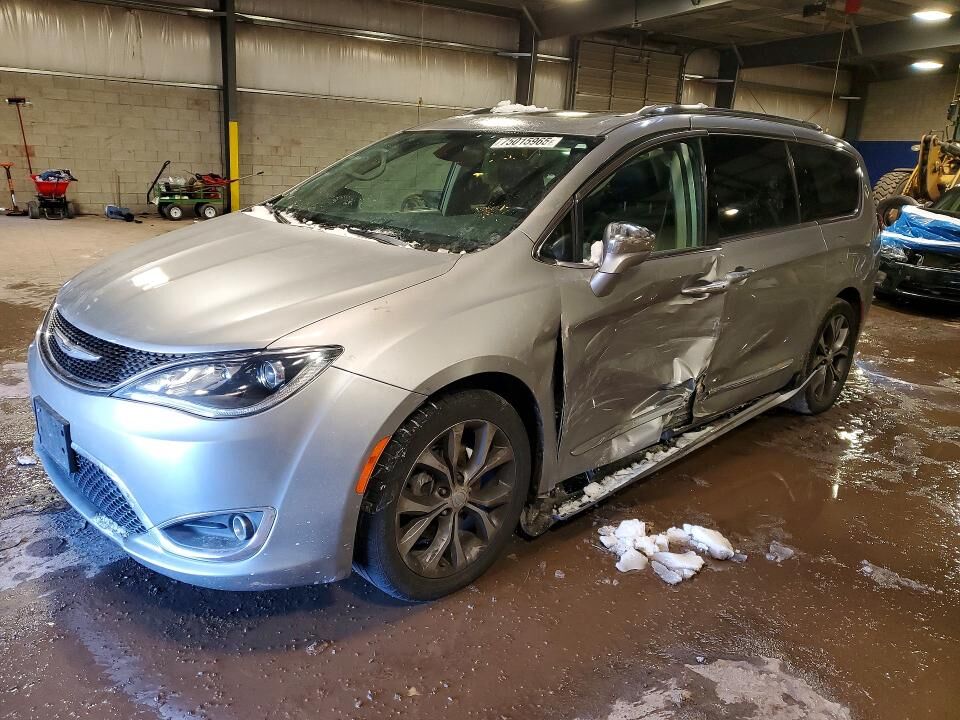 2017 CHRYSLER Pacifica