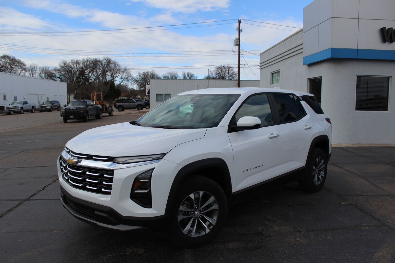 2025 CHEVROLET Equinox