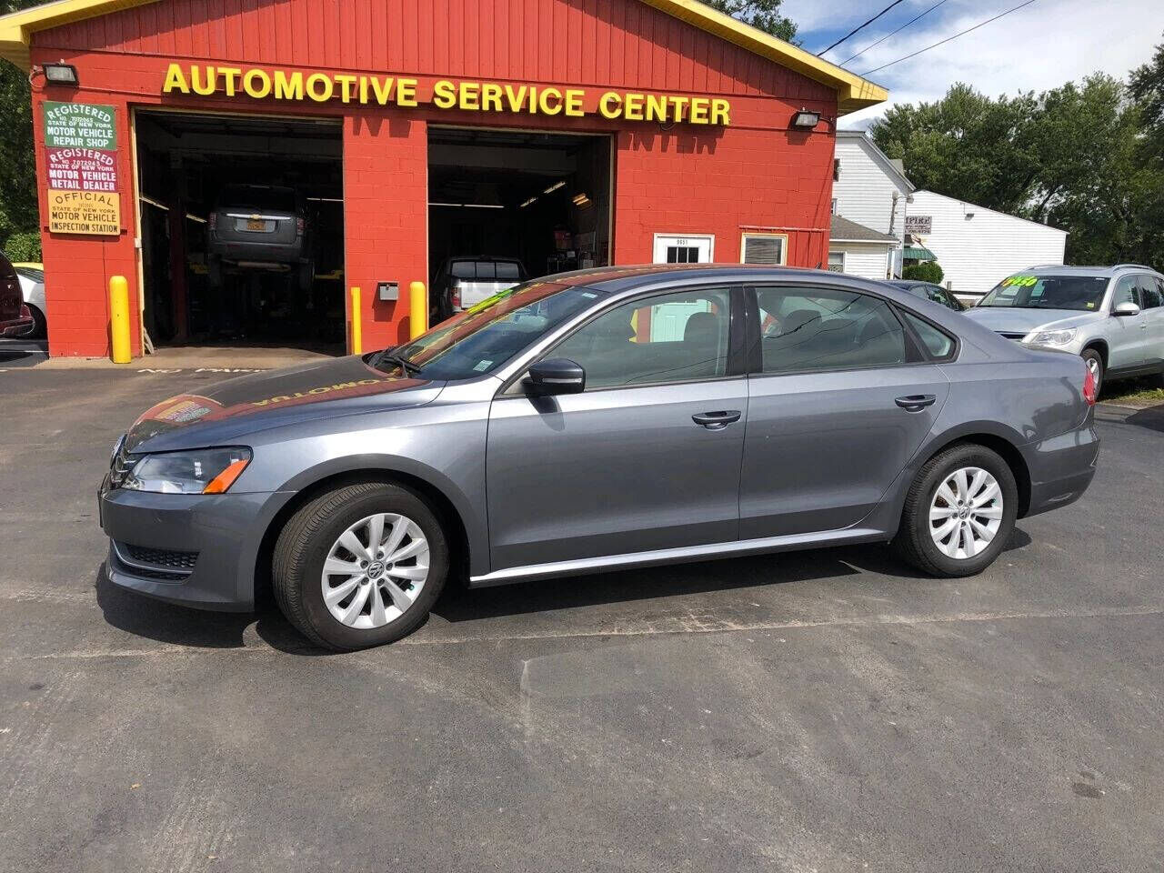 2013 VOLKSWAGEN Passat