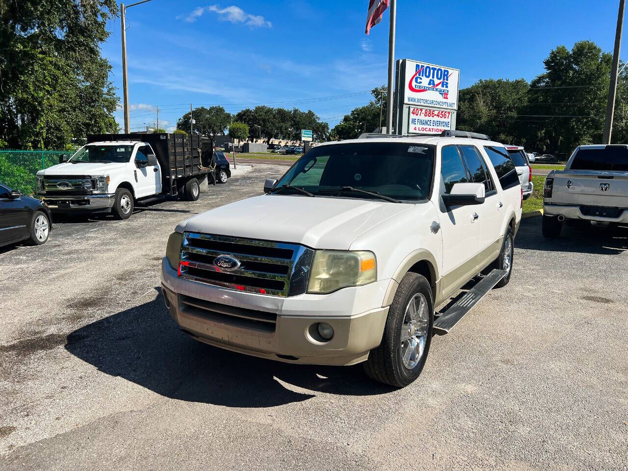 2010 FORD Expedition