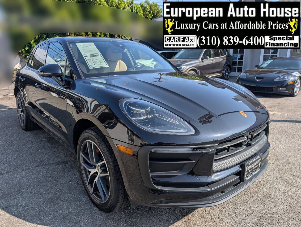 2024 PORSCHE Macan