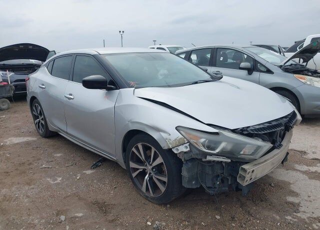 2016 NISSAN Maxima