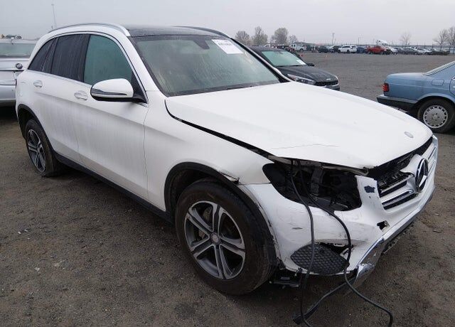 2017 MERCEDES-BENZ GLC-Class