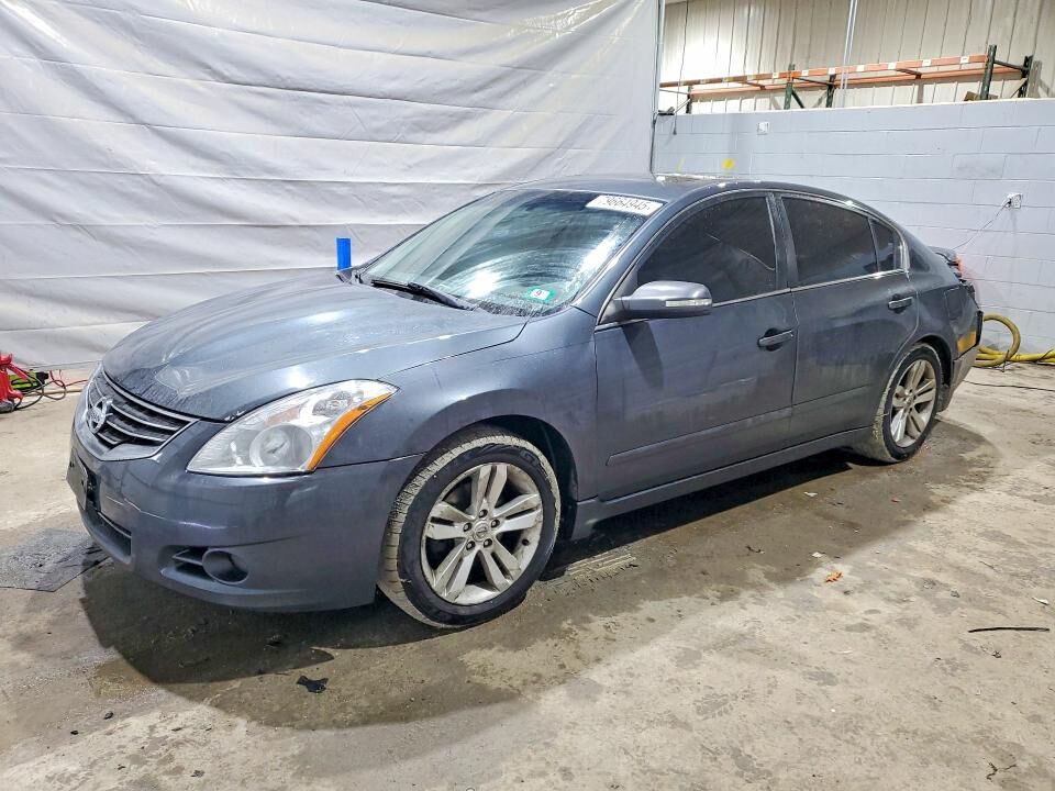2011 NISSAN Altima